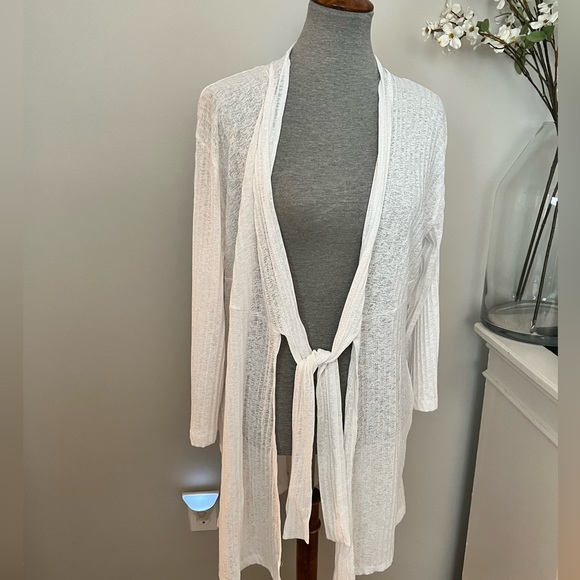 Sophisticated - Picture 6 of 8